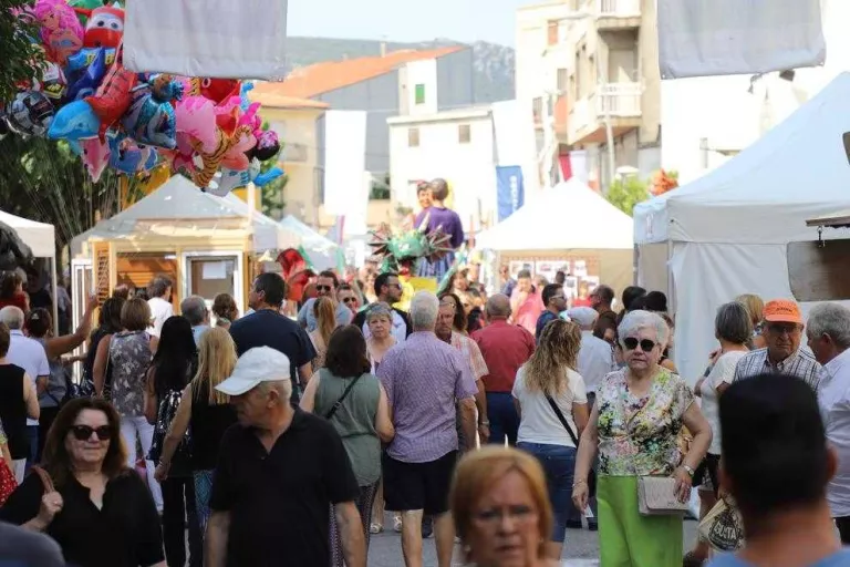 La Fira de Sant Bartomeu d'Artesa de Segre tanca amb 10.000 visitants
