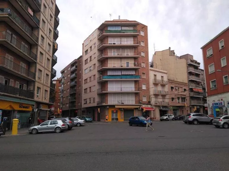 Reforma d’una cruïlla del Clot per millorar la seguretat dels vianants