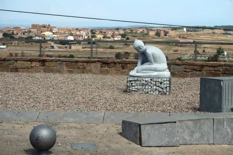 Els Plans de Sió millora el mirador de Sant Esteve