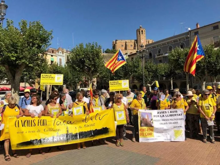 Marxa reivindicativa dels Avis per la Llibertat a Balaguer