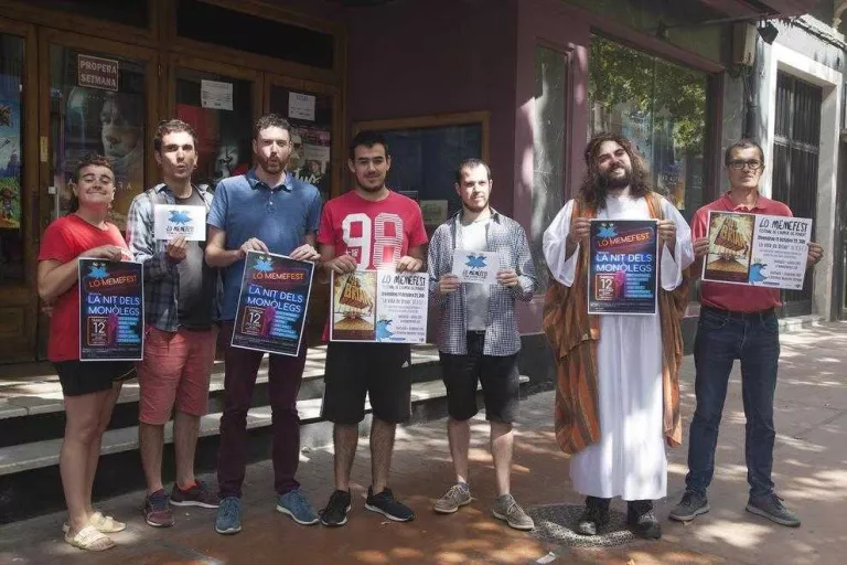 Tàrrega estrena un festival de mems i monòlegs d’humor