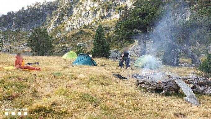 Noves multes per acampada il·legal a la perifèria d'Aigüestortes