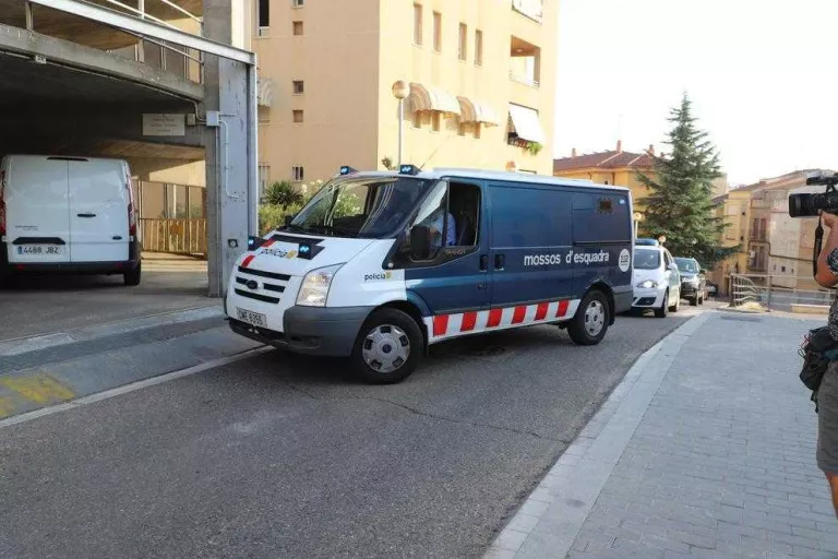 El pare del nadó agredit té 3 denúncies per mals tractes, una contra la mare del seu fill