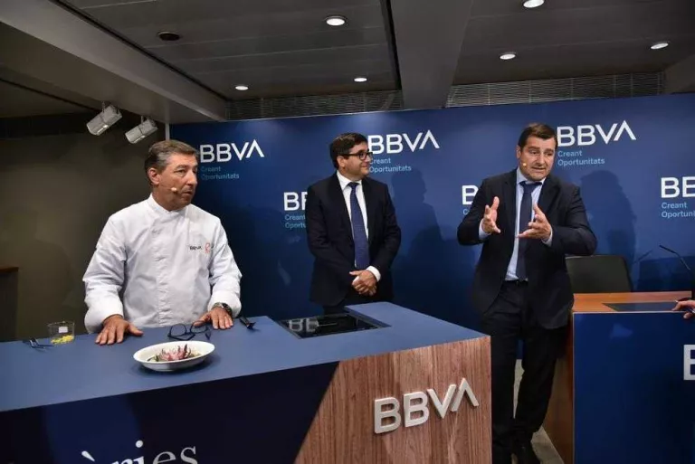 Sis lleidatans, rere una beca a El Celler de Can Roca
