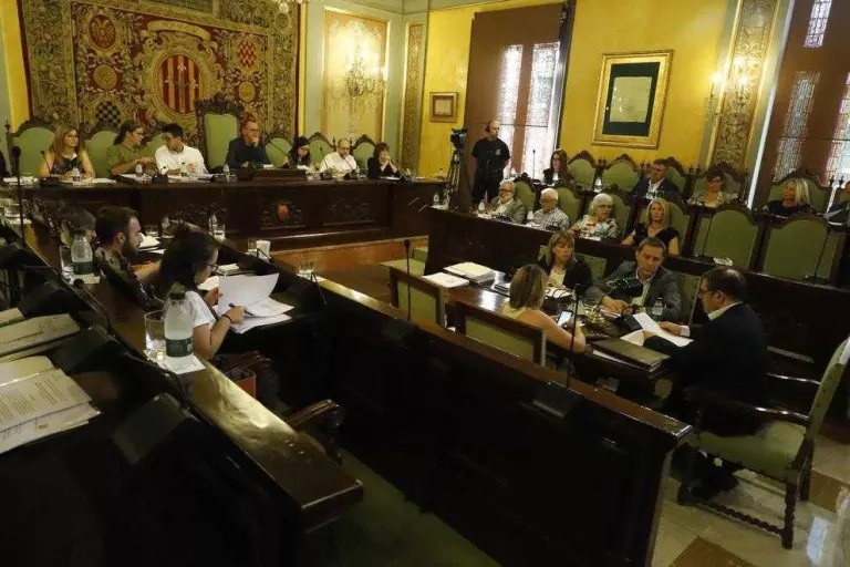 Guerra total entre PSC i govern pels comptes de la Paeria i l’EMU