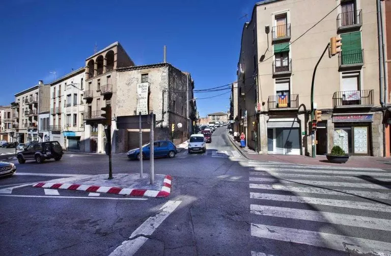 Cervera elimina l'únic semàfor del centre i habilita una rotonda