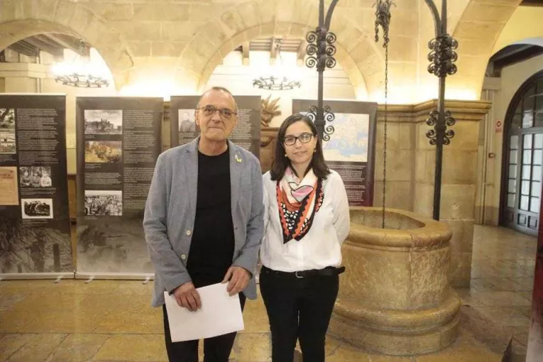 La Junta Electoral ordena retirar pancartes i llaços de totes les seus de la Generalitat