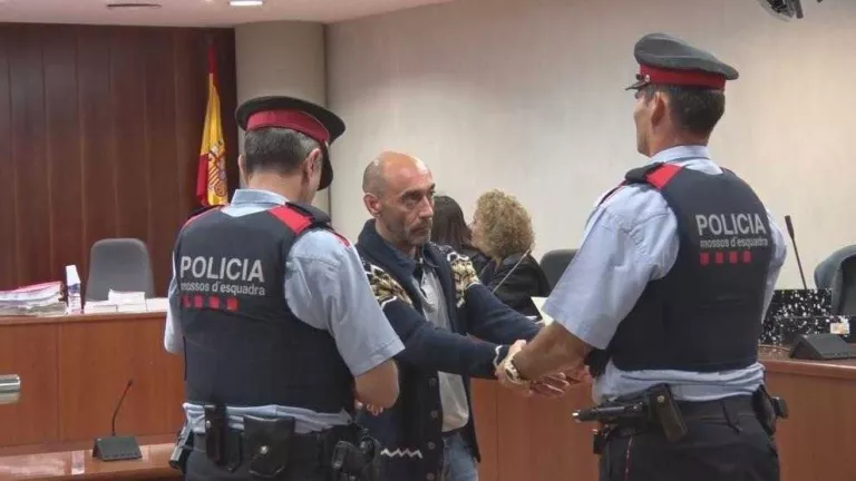Testimonis contradiuen la versió de l’acusat del crim d’Acadèmia