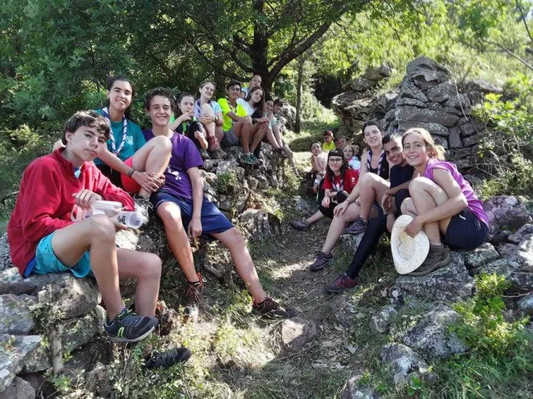 Voluntaris reobren camins històrics de la vall de Siarb
