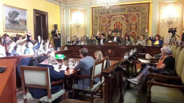 #SentènciaProcés: La Paeria reprova la sentència amb els vots del govern tripartit