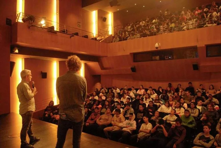 Alumnes de Lleida i Balaguer, a la primera sessió del Som Cinema