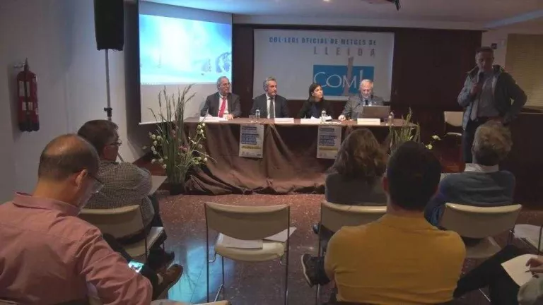 Reclamen una llei contra les agressions a personal mèdic