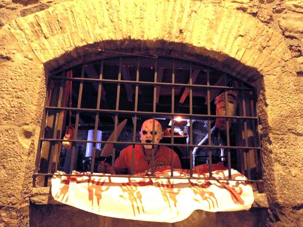 La Granja d’Escarp celebra la Nit de les Ànimes amb castanyes i terror