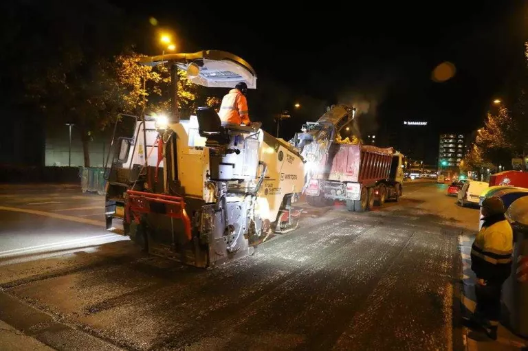 Primer gran tall nocturn per obres, que avui afectaran el pont Vell