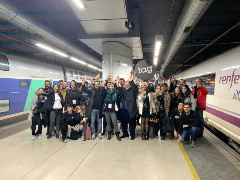Busquen solucions digitals a l’AVE per millorar l’experiència de viatgers