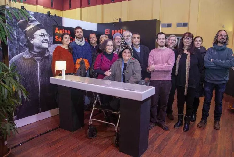 L’Arxiu de l’Urgell dedica una exposició al poeta Anton Sala-Cornadó
