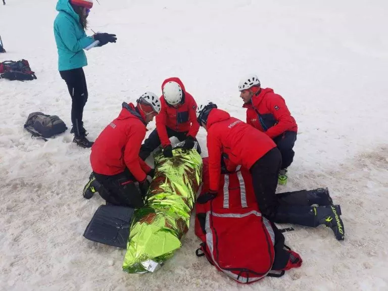 Formació per atendre víctimes d'allaus a la Val d'Aran