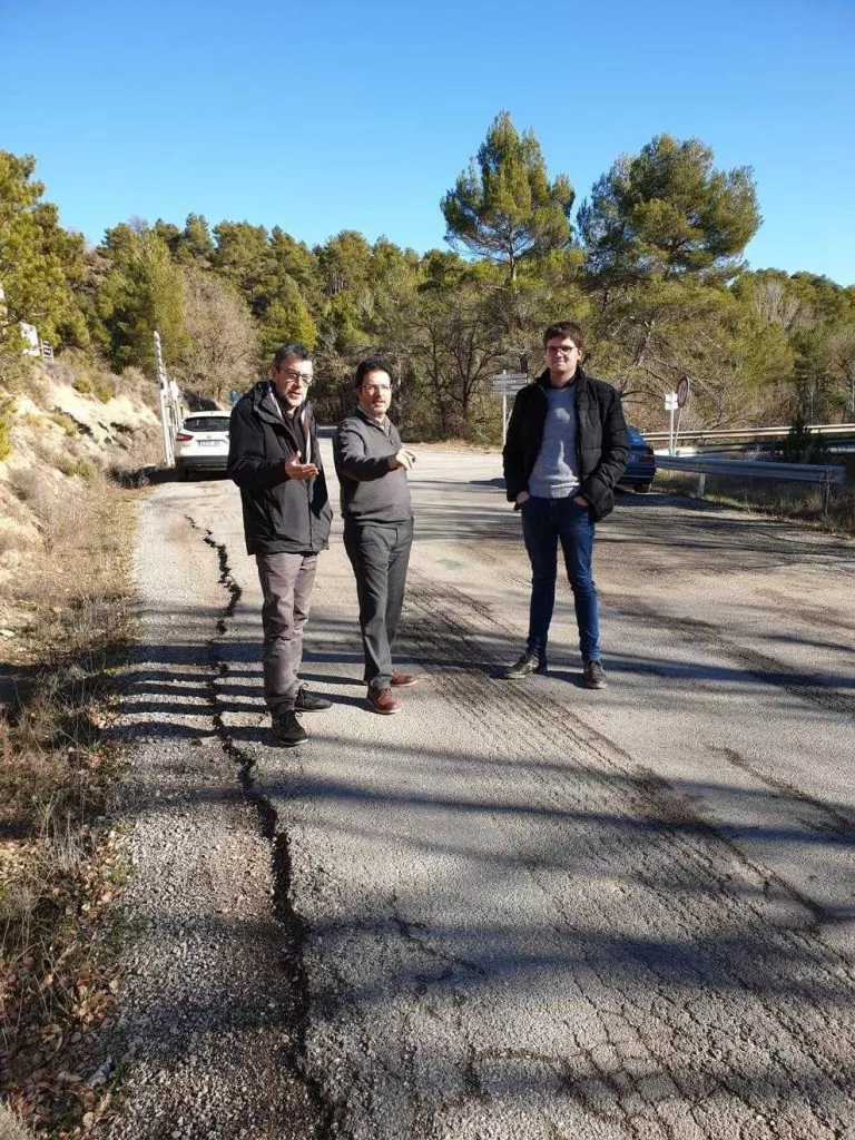 Millora del vial que connecta les carreteres B-300 i B-3002 a Pinós
