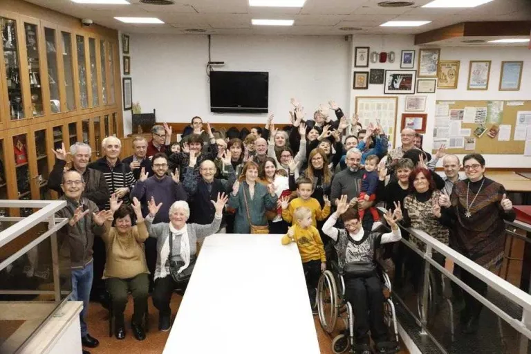 Denuncien que l’Arnau no disposa d’un intèrpret per a sords a Urgències