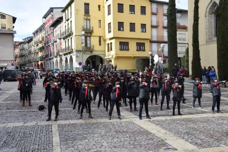 L’himne xilè feminista arriba també a la Seu d’Urgell