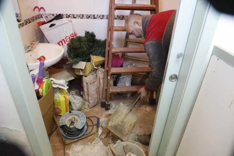 Comencen finalment les obres de millora del local social de Llívia
