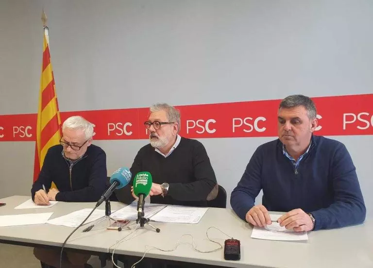 Jaume Sellés, Fèlix Larrosa i Joan Queralt, ahir al PSC.