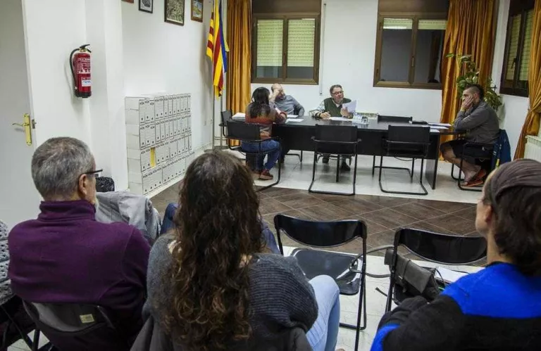 Dimiteix el regidor a Maldà i deixa en safata la censura