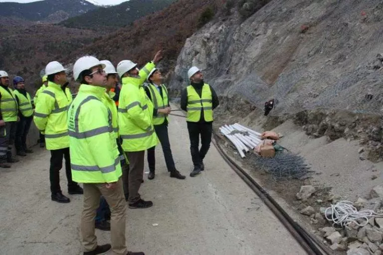 Una malla d’alta resistència protegirà l’N-260 al seu pas pel Pont de Bar