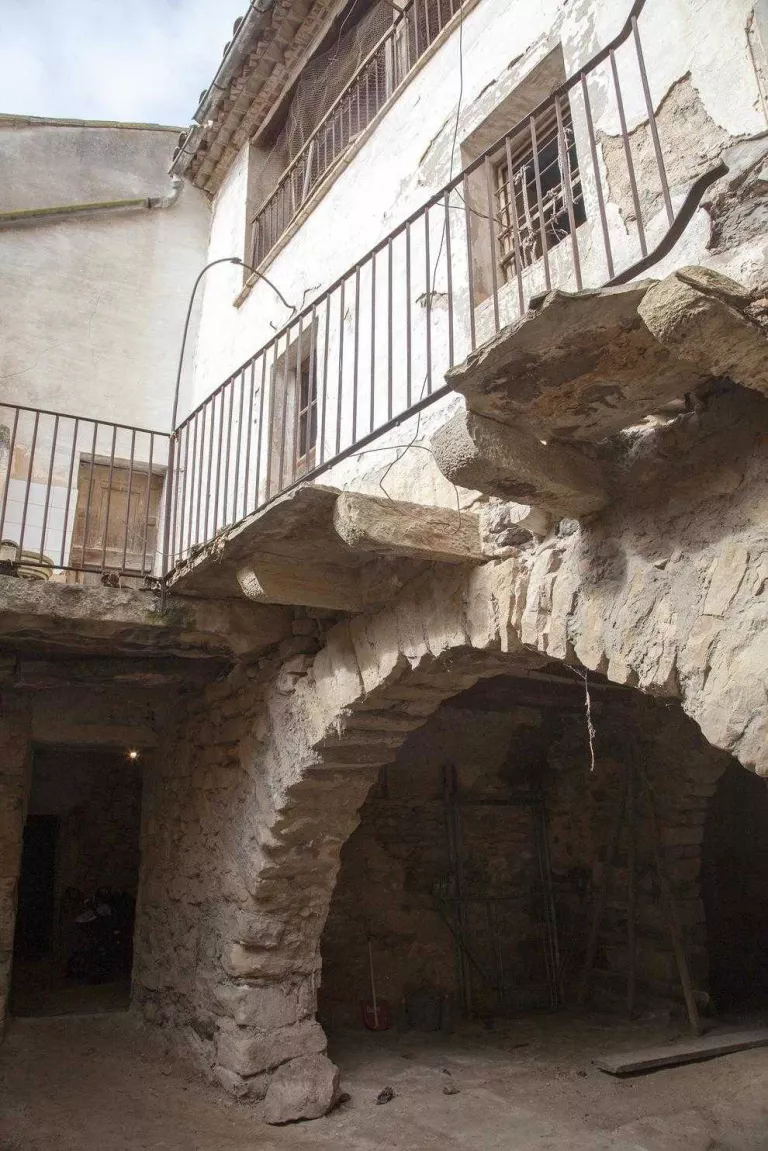 Preixana instal·la una agrobotiga a la casa rebuda en herència