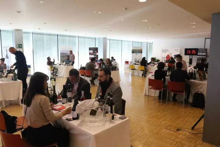 Rècord de participació en el certamen de la Cambra per exportar vi cap al Japó i Corea