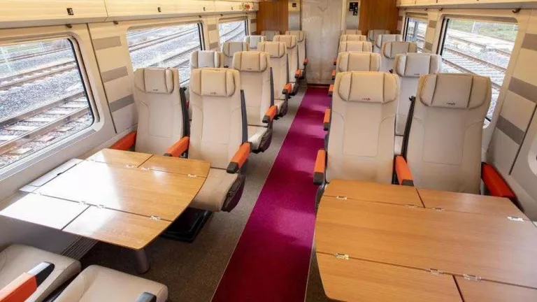 L’interior dels trens AVE ‘low cost’ que s’estrenaran el 6 d’abril.