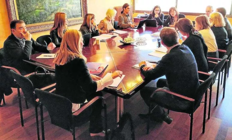 Imatge de la reunió de la Comissió d’Economia d’ahir.