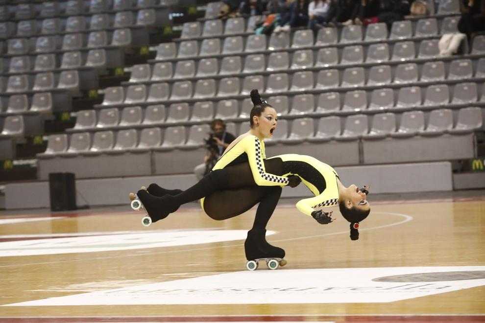 Olot supera Girona en Grups Grans