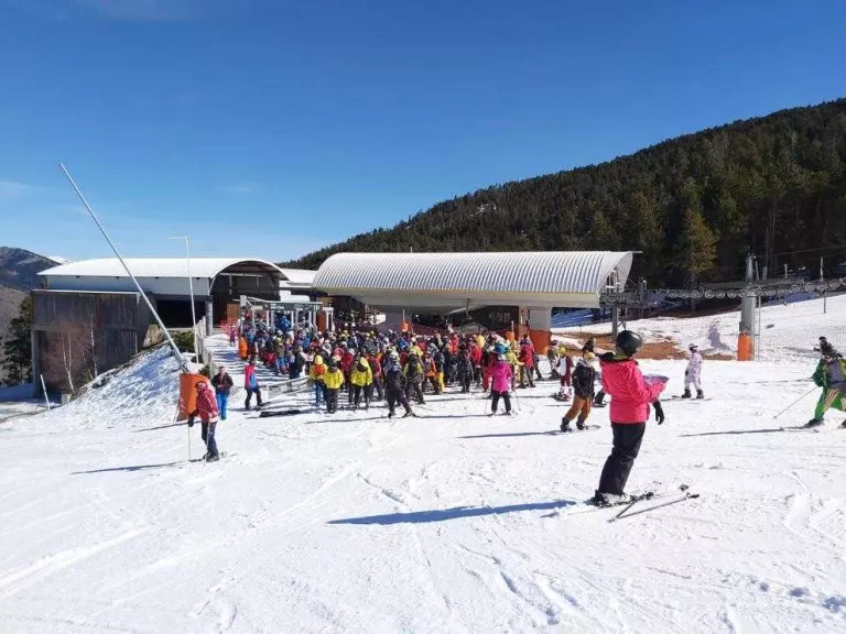 Massiva afluència a les pistes el cap de setmana