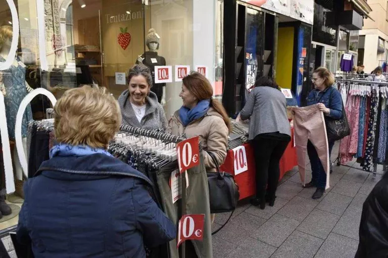L’Eix liquida els estocs després d’unes rebaixes amb un 2% més de vendes