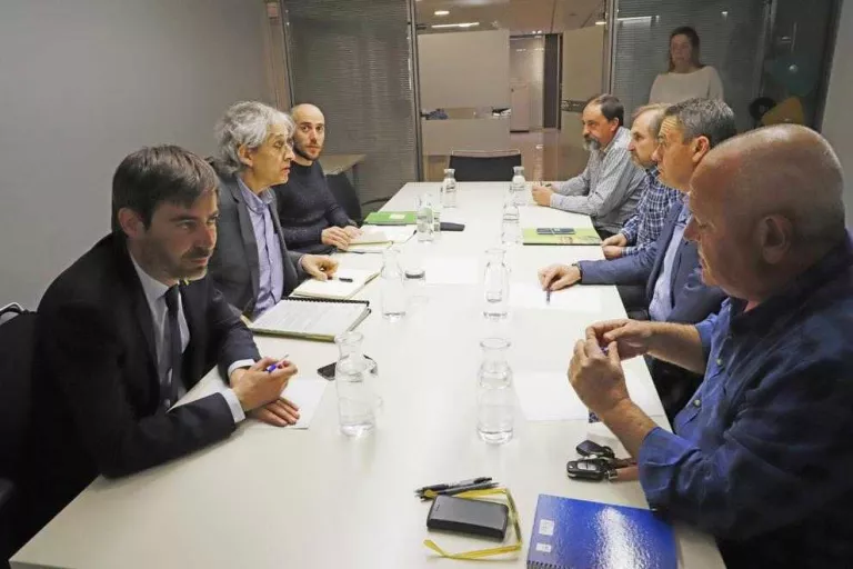 Afectats pel foc del juny tallaran la C-12 al fer-los tornar les subvencions
