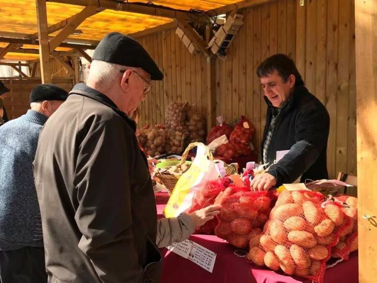 La Fira del Trumfo i la Tòfona reuneix 40 paradistes
