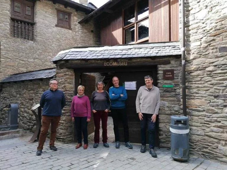 L’Ecomuseu i l’Orfeó Nova Solsona, Creus de Sant Jordi