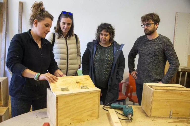Instal·len en vuit anys 864 nius per reduir l’impacte del Segarra-Garrigues en les aus