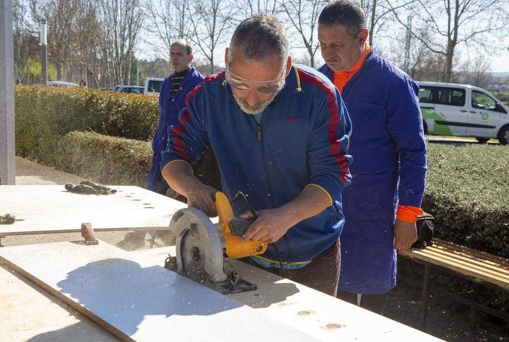 Instal·len en vuit anys 864 nius per reduir l’impacte del Segarra-Garrigues en les aus