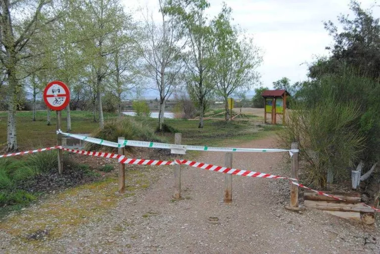 L’Estany d’Ivars i Vila-sana tanca tots els seus accessos pel virus