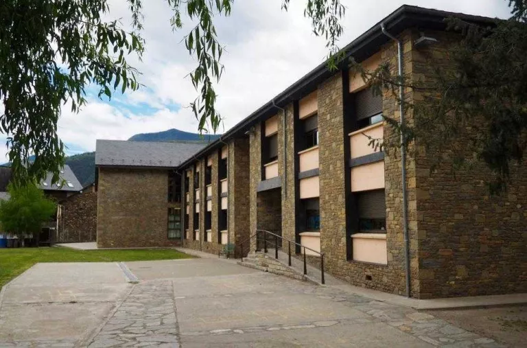 Plaques solars per al col·legi d’Esterri d’Àneu