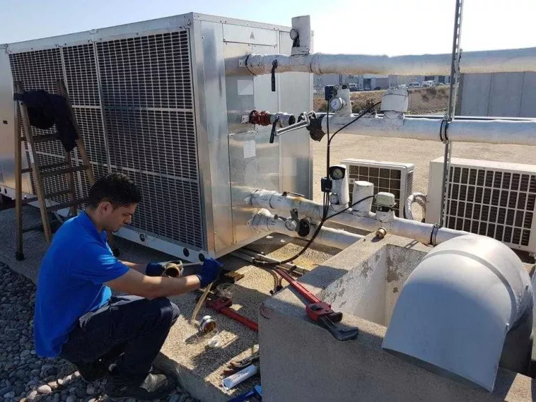 Les reparacions urgents com les de llum, gas o aigua, assegurades