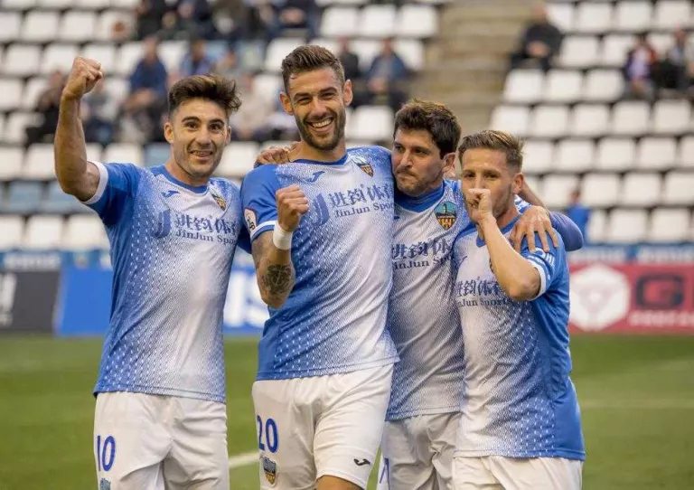 Final sense descensos i amb ‘play-off’ a Segona B i femení