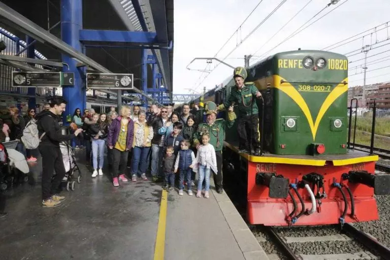 El Tren dels Llacs, aparcat però no renuncia encara a la temporada