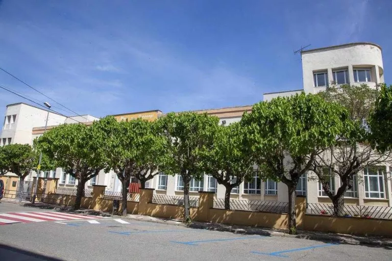 Agramunt projecta proveir quatre edificis amb energia solar