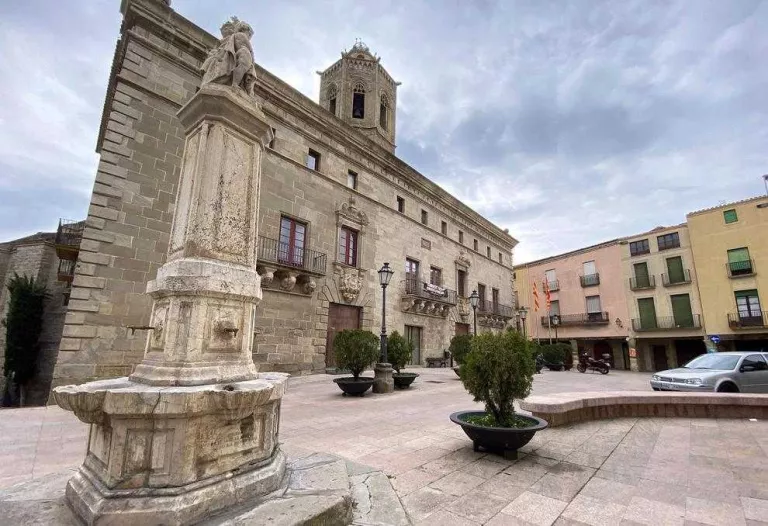La Paeria de Cervera reforma la primera planta per a atenció pública