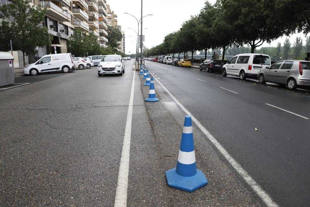 L'estrena de noves zones de vianants a set carrers de Lleida sorprèn transeünts i conductors