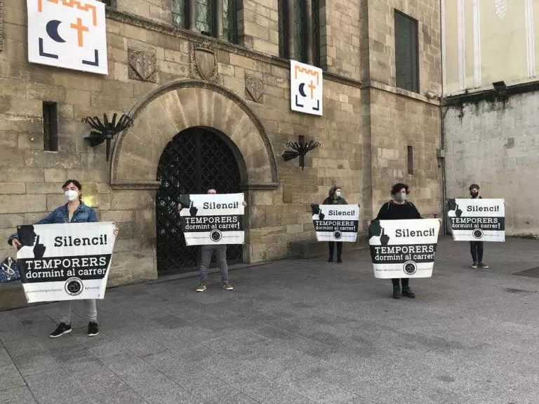 Salut farà tests als temporers que dormen als carrers de Lleida