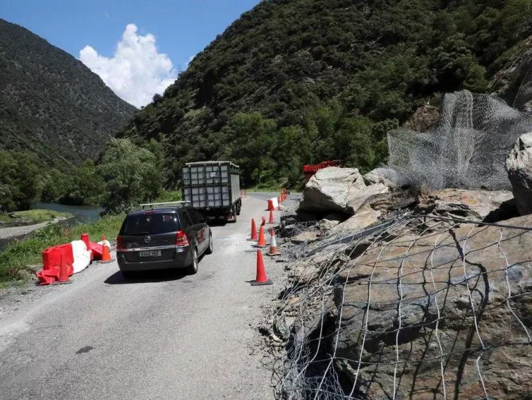 Nova allau al Sobirà i la C-13, a punt d'aquí 1 mes